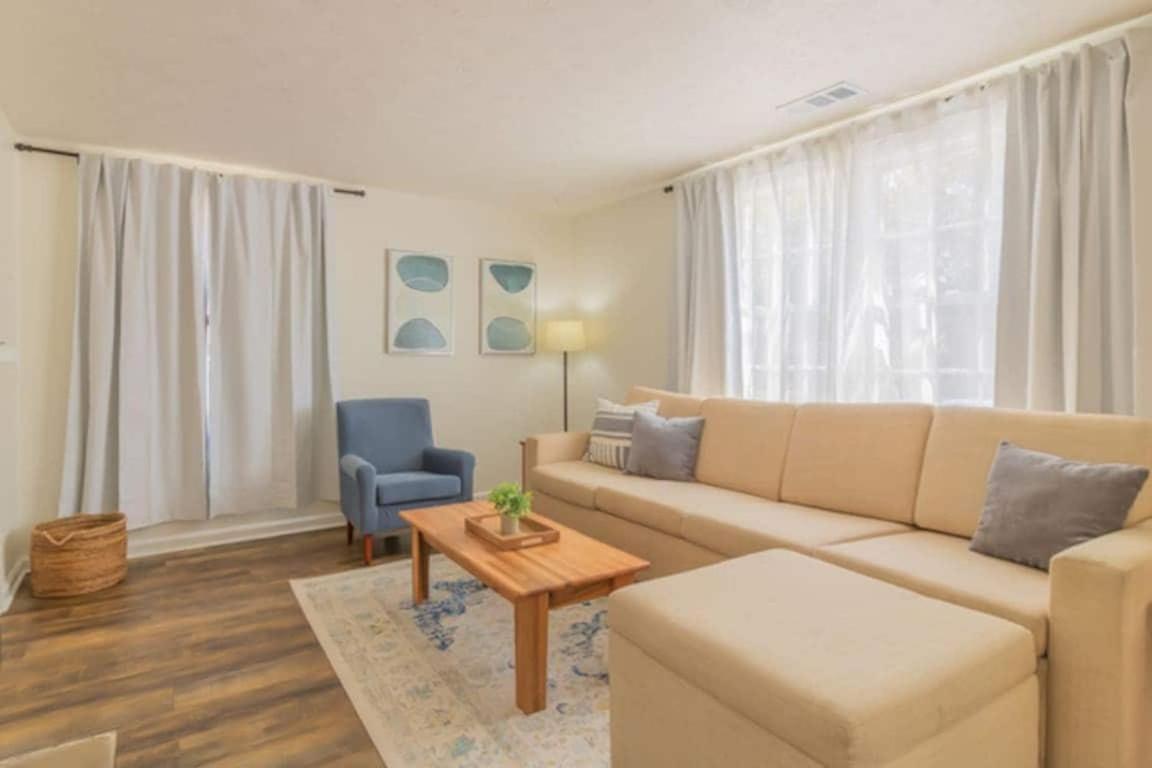 The Delightful Doubles- Unit A- Centrally Located Columbus Exterior photo