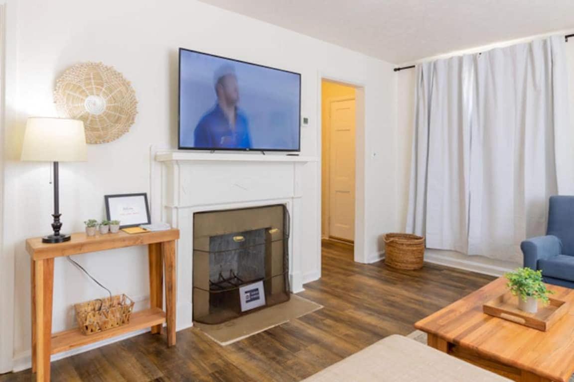 The Delightful Doubles- Unit A- Centrally Located Columbus Exterior photo